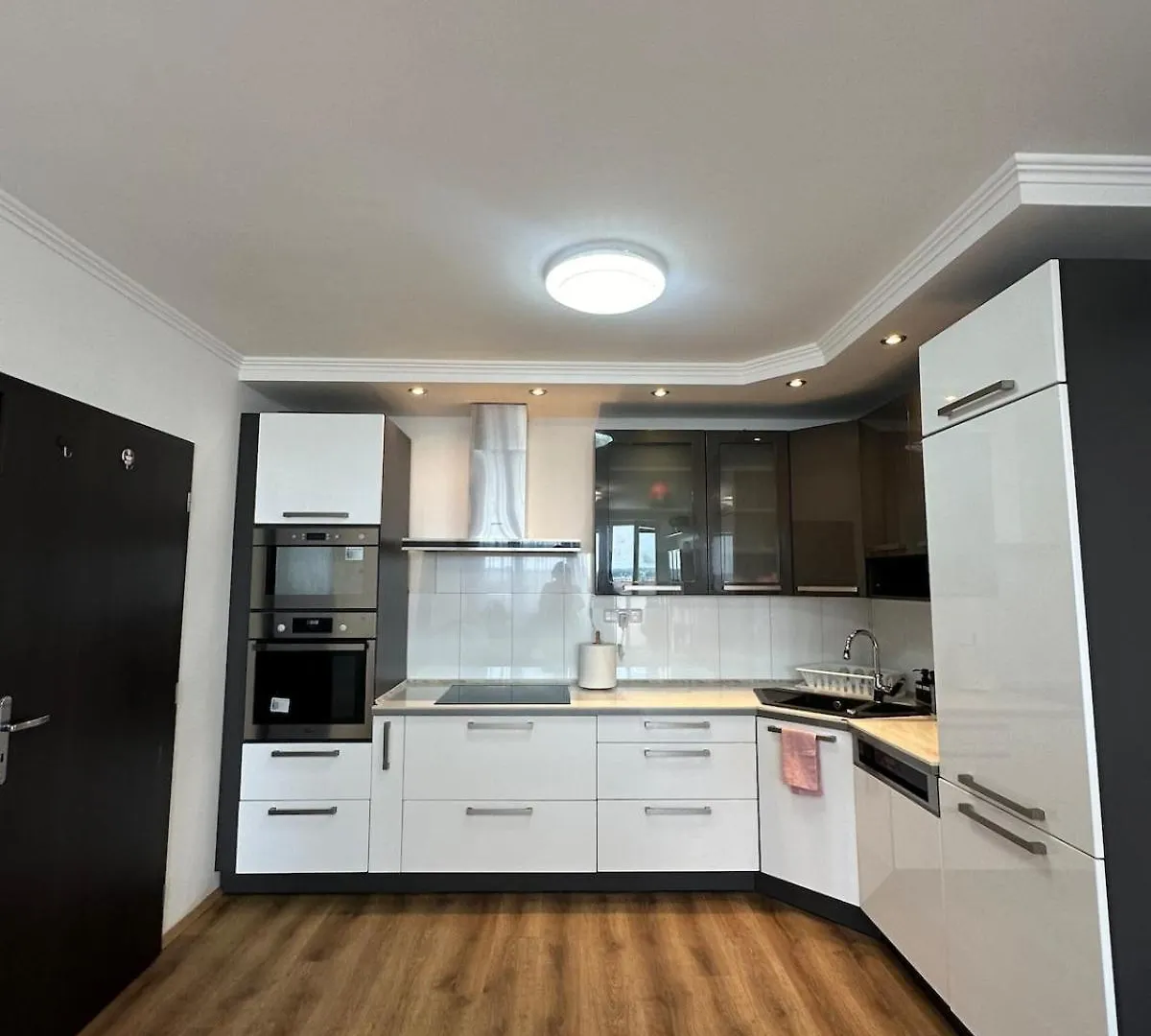 High Rise Cozy 2Brd Flat Apartment Prague